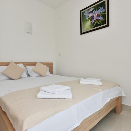 Baošići Villa Julia מראה חיצוני תמונה