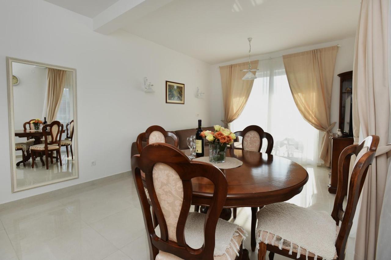 Baošići Villa Julia מראה חיצוני תמונה